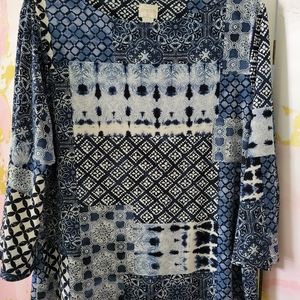 Ladles Chico's top size 2